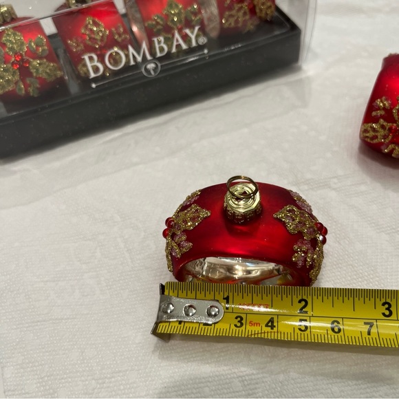 BOMBAY Company Christmas Ornament Shaped Place Card Holders Red Glass Set Of 10 - Picture 11 of 16